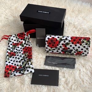Dolce Gabbana carnations polka dot sunglasses case